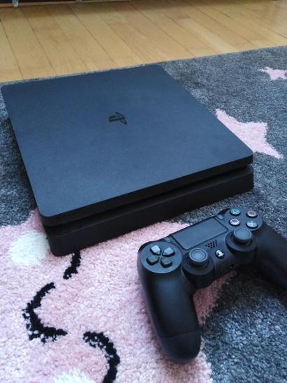 ps4 slim 500gb cena