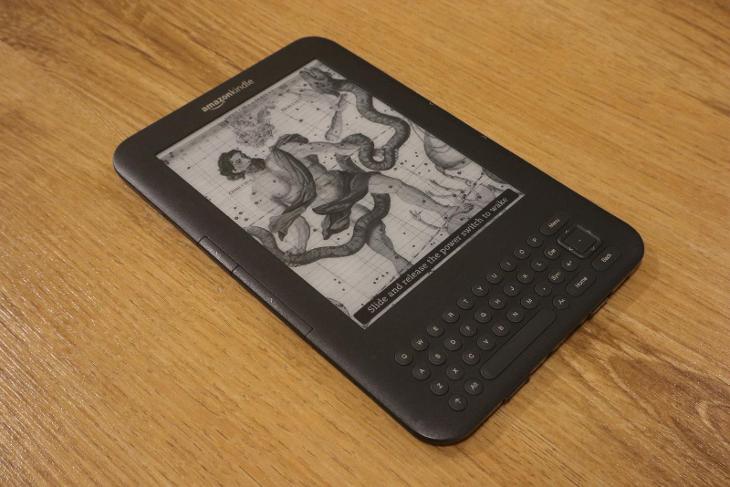 Čtečka e-knih Amazon Kindle 3 (Wi-Fi, bez reklam) | Aukro