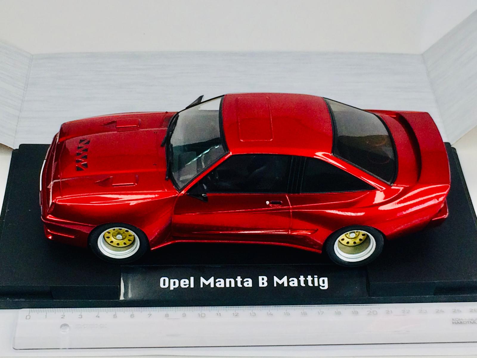 Opel Manta B Mattig červená metalíza - 1/18 MCG #MCG18424