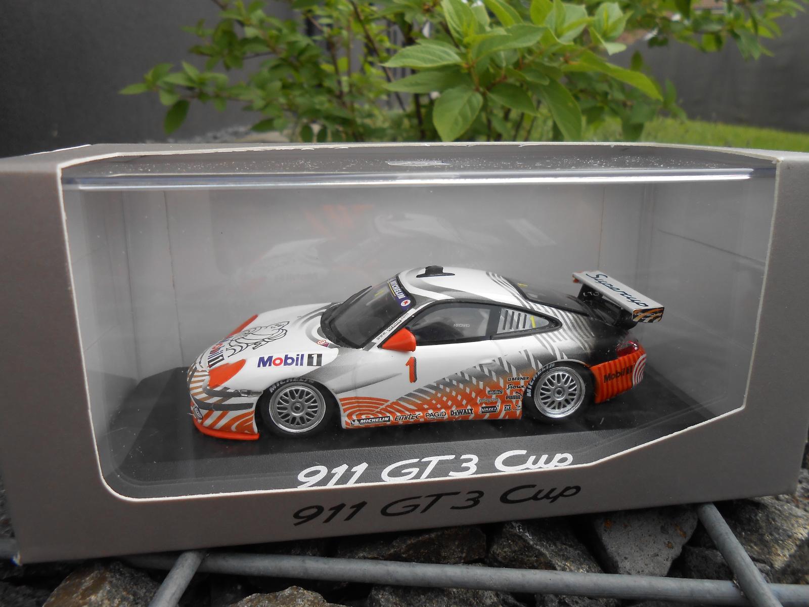 MODEL 1/43 PORSCHE 911 GT3 (996) SUPERCUP DEALER MODEL PMA