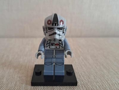 Lego Star Wars figurka "AT-AT Driver" (SW0581)